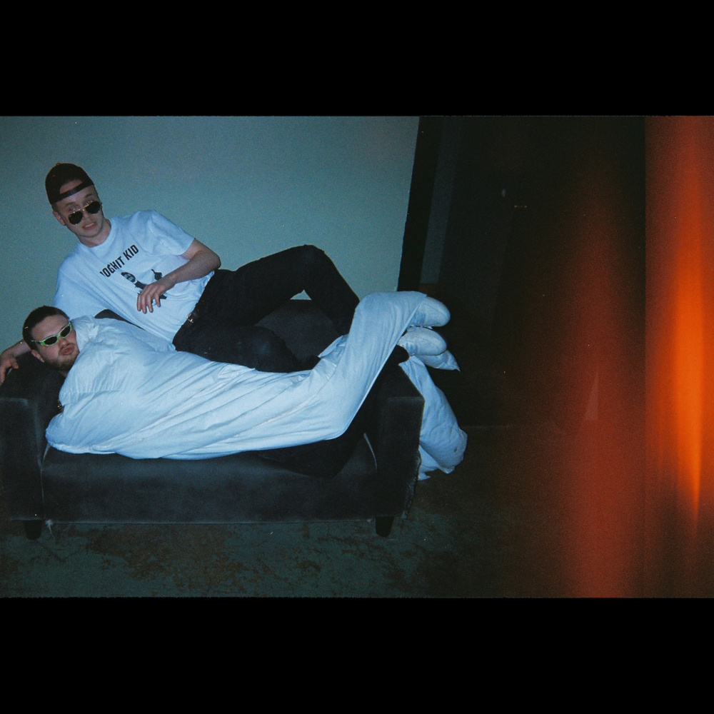 Bobby Raps and Corbin - The depths - Tekst piosenki, lyrics - teksciki.pl