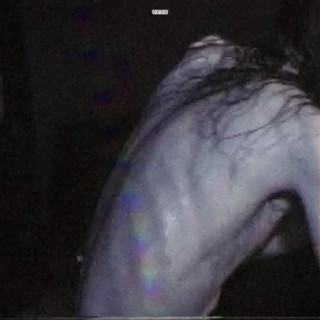 Bones - IThinkThereIsSomethingInTheRadiator - Tekst piosenki, lyrics - teksciki.pl