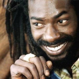 Buju Banton - Waistline - Tekst piosenki, lyrics - teksciki.pl
