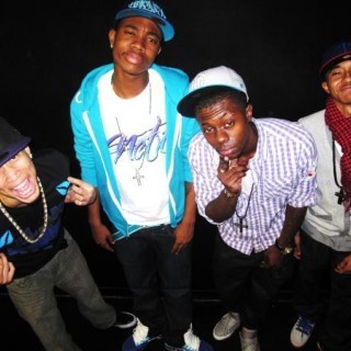 Cali Swag District - Skit 3 - Tekst piosenki, lyrics - teksciki.pl