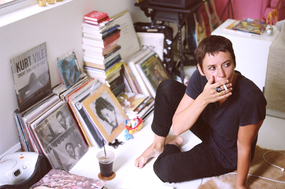 Cat Power - Lived in Bars - Tekst piosenki, lyrics - teksciki.pl