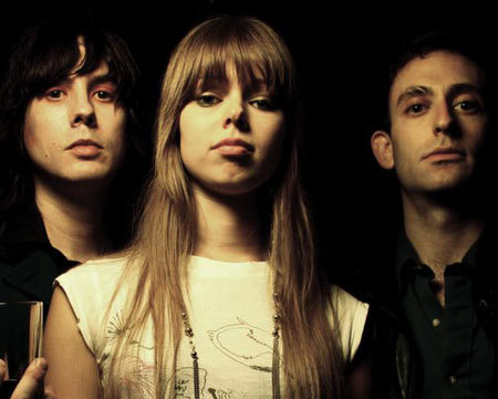 Chromatics - Baby - Tekst piosenki, lyrics - teksciki.pl