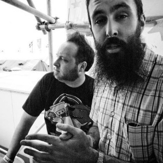Dan Le Sac vs. Scroobius Pip - Look for the Woman - Tekst piosenki, lyrics - teksciki.pl