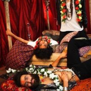 Das Racist - Art School - Tekst piosenki, lyrics - teksciki.pl