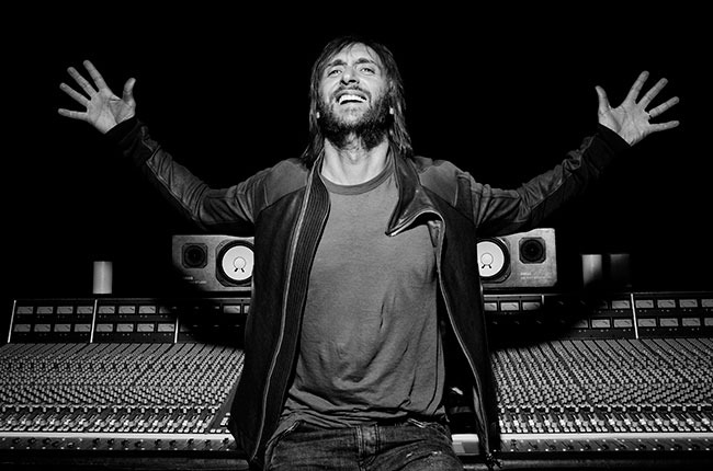 David Guetta - Ain't A Party - Tekst piosenki, lyrics - teksciki.pl