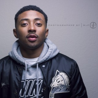 Deante Hitchcock - Browntown - Tekst piosenki, lyrics - teksciki.pl