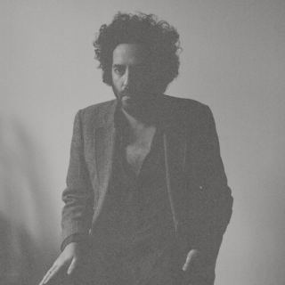 Destroyer - Archer on the Beach - Tekst piosenki, lyrics - teksciki.pl
