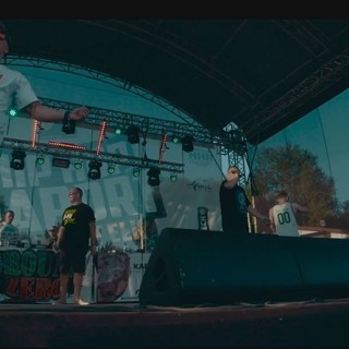 Dixon37 - Dix on tour - Tekst piosenki, lyrics - teksciki.pl