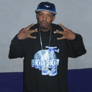 DJ Crazy Toones - Mixtape Shit - Tekst piosenki, lyrics - teksciki.pl