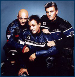 Eiffel 65 - Voglia di dance all night - Tekst piosenki, lyrics - teksciki.pl