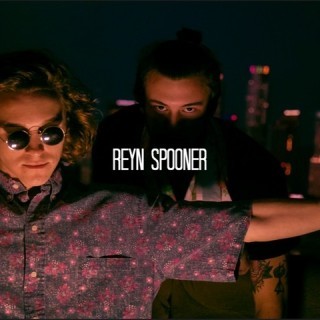 Felly - Reyn Spooner - Tekst piosenki, lyrics - teksciki.pl