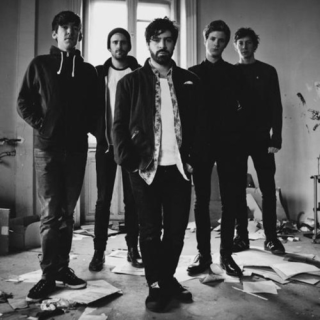 Foals - Black Gold - Tekst piosenki, lyrics - teksciki.pl