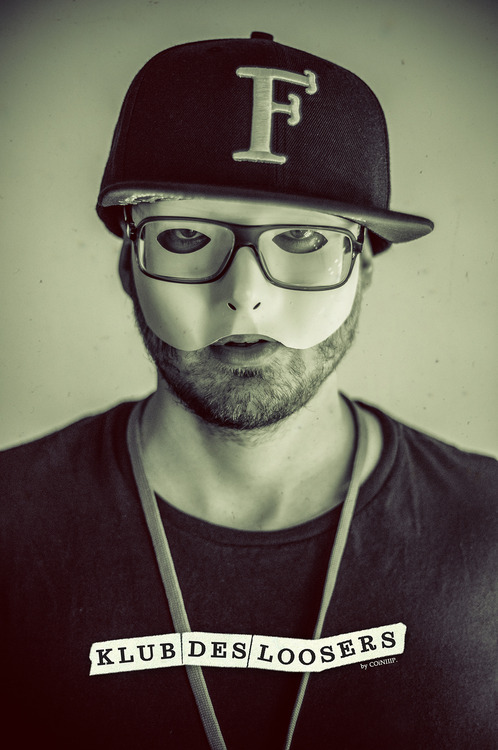 Fuzati - Dernier Métro - Tekst piosenki, lyrics - teksciki.pl