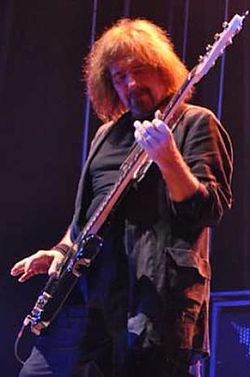 Geezer Butler - Area Code 51 - Tekst piosenki, lyrics - teksciki.pl