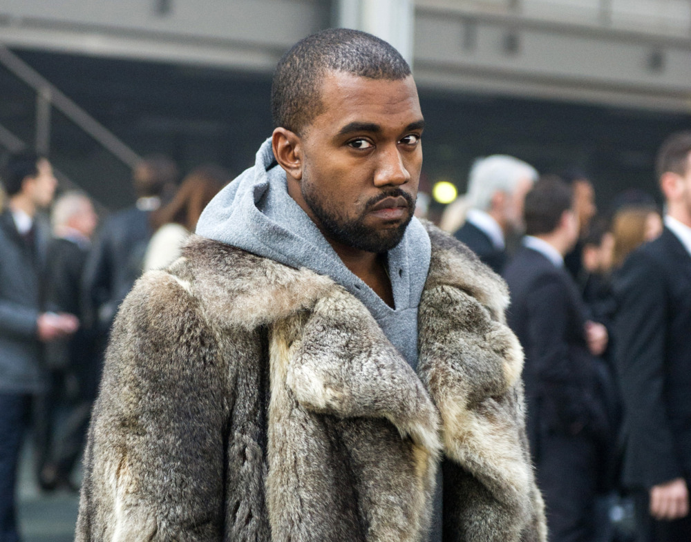 GQ Magazine - Kanye West: A Brand-New Ye - Tekst piosenki, lyrics - teksciki.pl