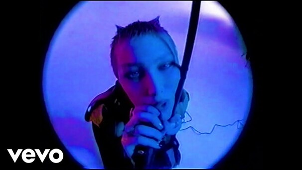 Grace VanderWaal - Don’t Assume What You Don’t Know - Tekst piosenki, lyrics - teksciki.pl