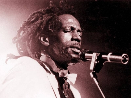Gregory Isaacs - Mr Cop - Tekst piosenki, lyrics - teksciki.pl
