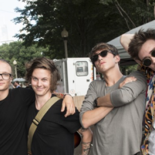 Hippo Campus - Bashful Creatures - Tekst piosenki, lyrics - teksciki.pl