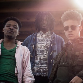 Hurt Everybody - Little Black Dragon (Season 5) - Tekst piosenki, lyrics - teksciki.pl