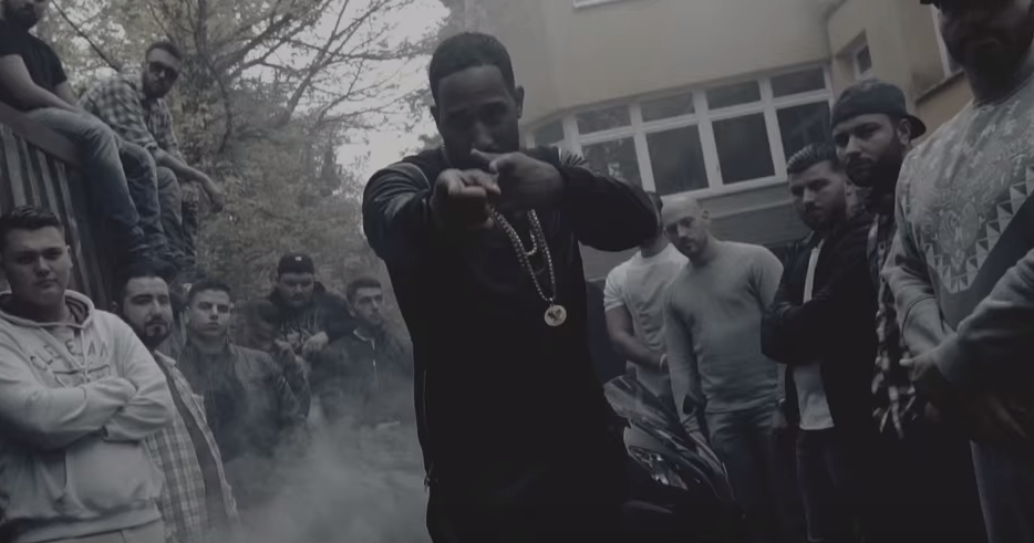 Jalil (Reason) - Nino Brown - Tekst piosenki, lyrics - teksciki.pl