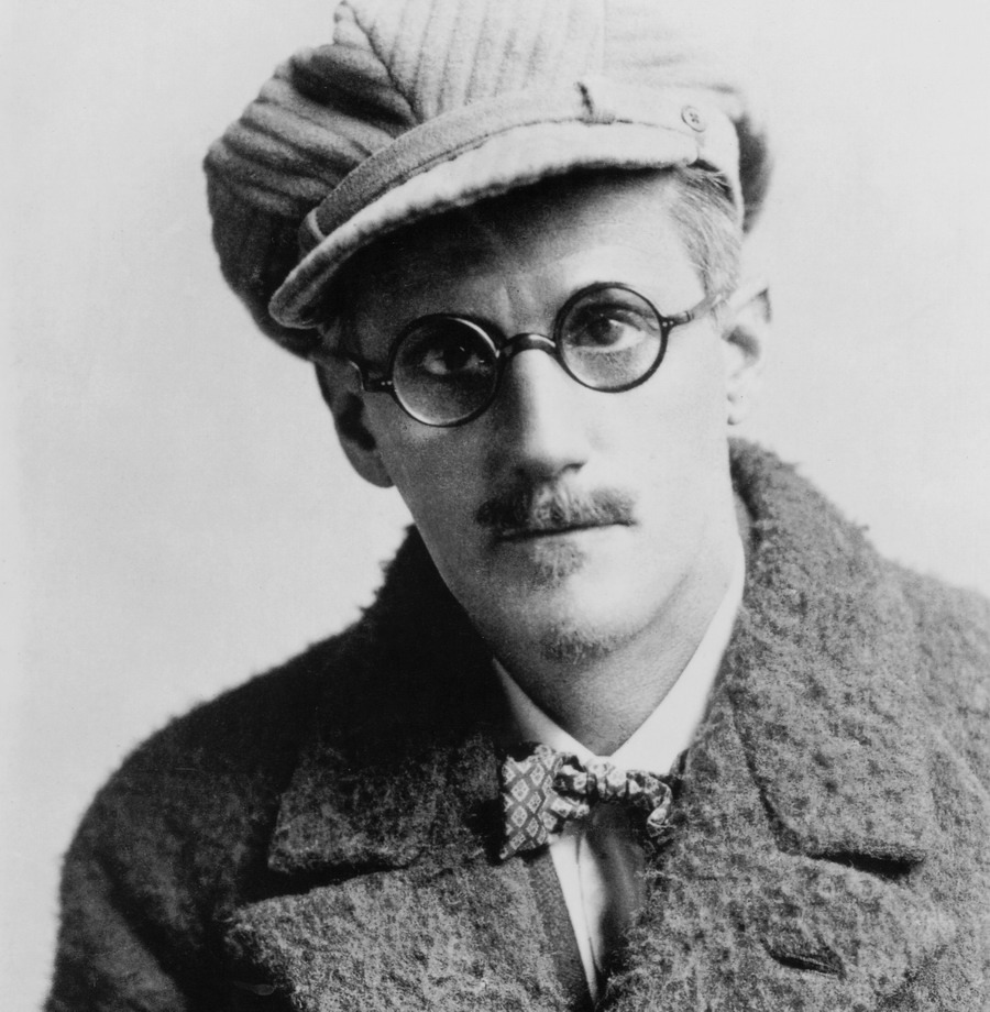James Joyce - Portrait of the Artist as a Young Man Chapter 2 - Tekst piosenki, lyrics - teksciki.pl