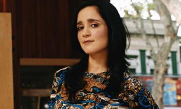 Julieta Venegas - Algo Sucede - Tekst piosenki, lyrics - teksciki.pl