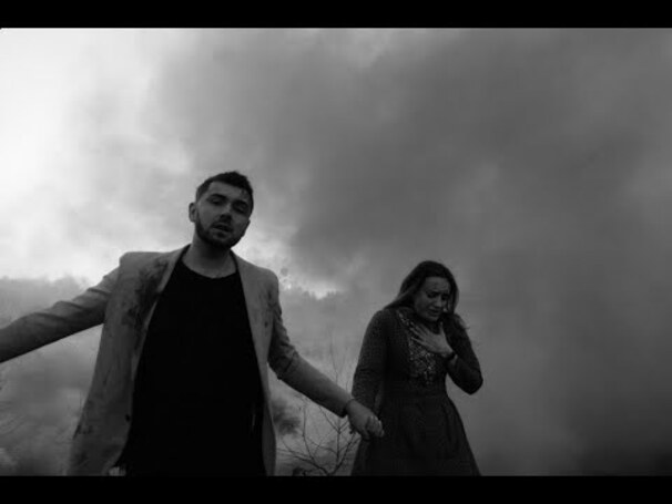 Kamil Bednarek - Kamil Bednarek , Dana Vynnytska (Dagadana) - Nad zieloną miedzą - Tekst piosenki, lyrics - teksciki.pl