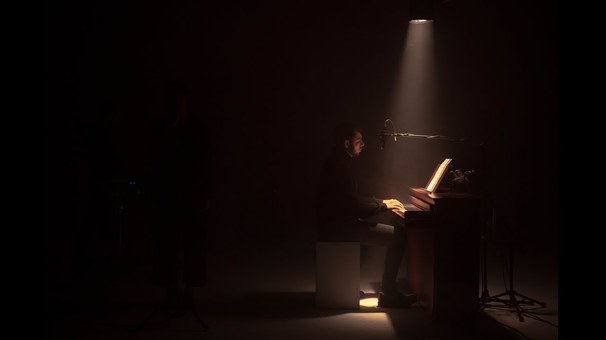 Kamil Bednarek - S.O.S. - Tekst piosenki, lyrics - teksciki.pl