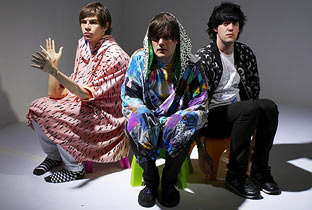 Klaxons - Hall of Records - Tekst piosenki, lyrics - teksciki.pl