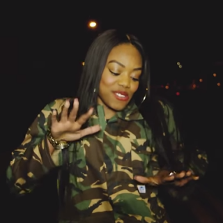 Lady Leshurr - Look At Me Now - Tekst piosenki, lyrics - teksciki.pl