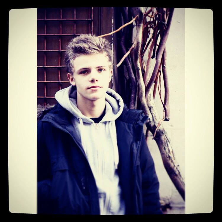 Lesram - Freestyle 16 Mesures - Tekst piosenki, lyrics - teksciki.pl