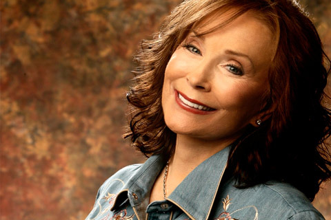 Loretta Lynn - Tippy Toeing - Tekst piosenki, lyrics - teksciki.pl