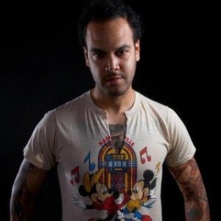 Louis Logic - Chip Off The Old Blog - Tekst piosenki, lyrics - teksciki.pl