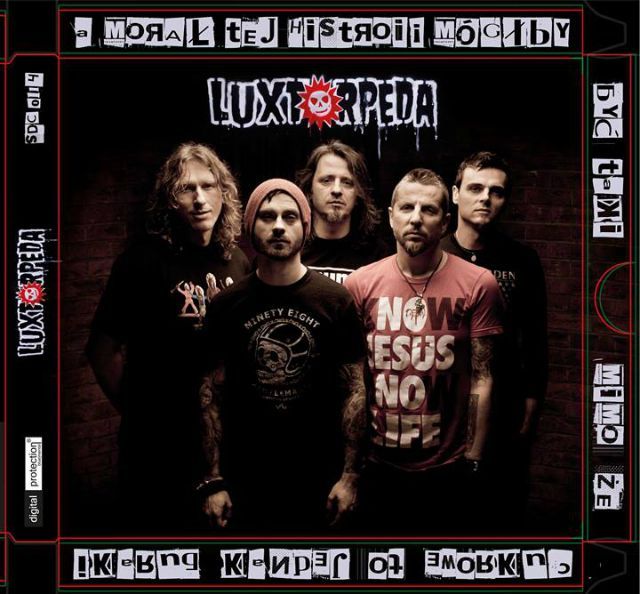 Luxtorpeda - Smoła - Tekst piosenki, lyrics - teksciki.pl