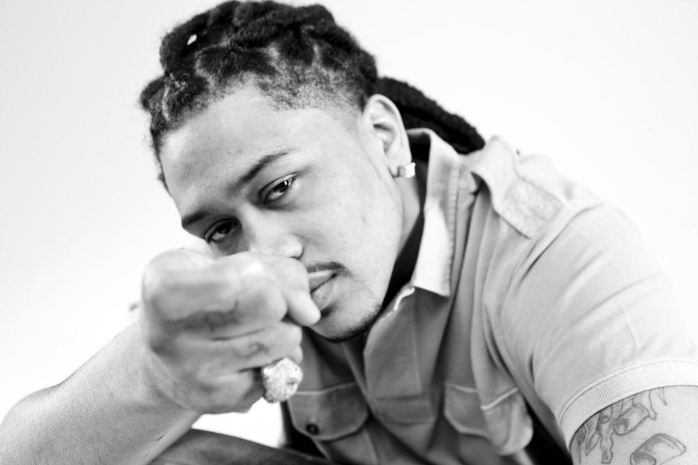 Maceo - Hoe Sit Down - Tekst piosenki, lyrics - teksciki.pl