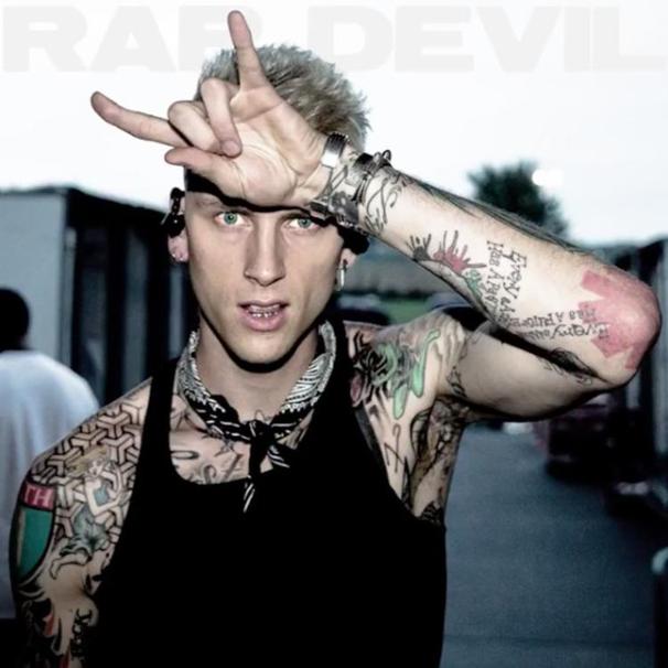 Machine Gun Kelly - Rap Devil - Tekst piosenki, lyrics - teksciki.pl