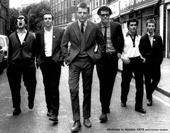 Madness (Band) - Dust Devil - Tekst piosenki, lyrics - teksciki.pl
