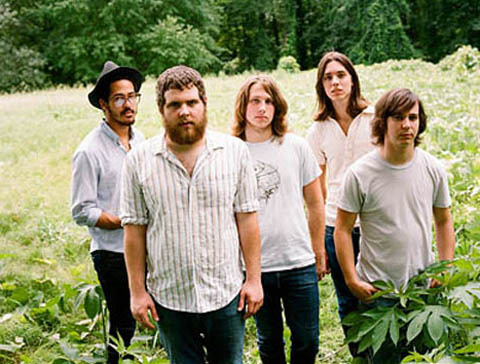 Manchester Orchestra - Leaky Breaks - Tekst piosenki, lyrics - teksciki.pl