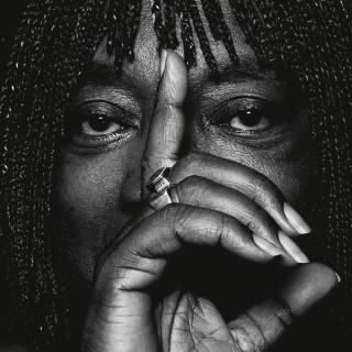 Milton Nascimento - Estrelada - Tekst piosenki, lyrics - teksciki.pl