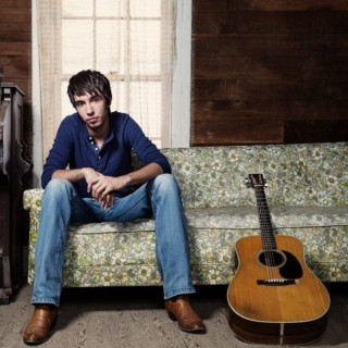 Mo Pitney - Clean Up on Aisle Five - Tekst piosenki, lyrics - teksciki.pl