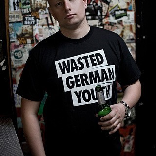 Montana Max - Hol Mich Raus - Tekst piosenki, lyrics - teksciki.pl