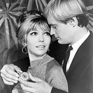 Nancy Sinatra - Summer Wine - Tekst piosenki, lyrics - teksciki.pl