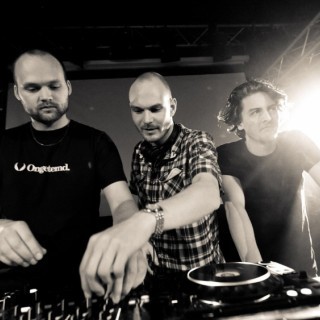 Noisia - Lost Cause - Tekst piosenki, lyrics - teksciki.pl