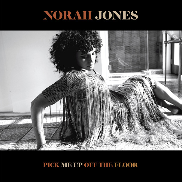 Norah Jones - I’m Alive - Tekst piosenki, lyrics - teksciki.pl