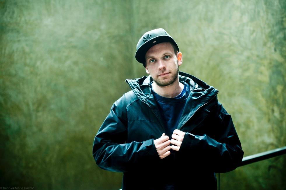 Ormstunge - Dansen er over - Tekst piosenki, lyrics - teksciki.pl