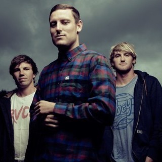 Parkway Drive - Dark Days - Tekst piosenki, lyrics - teksciki.pl
