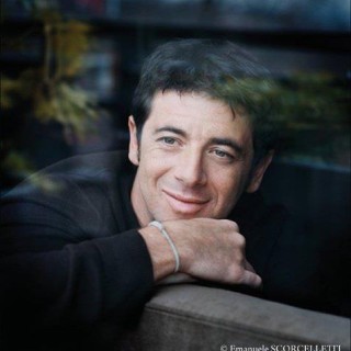 Patrick Bruel - Au café des délices - Tekst piosenki, lyrics - teksciki.pl