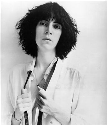 Patti Smith - Pissing in a River - Tekst piosenki, lyrics - teksciki.pl