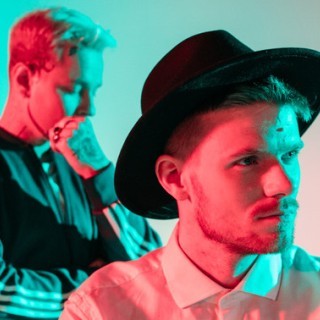 Pawbeats - Chwilo trwaj - Tekst piosenki, lyrics - teksciki.pl