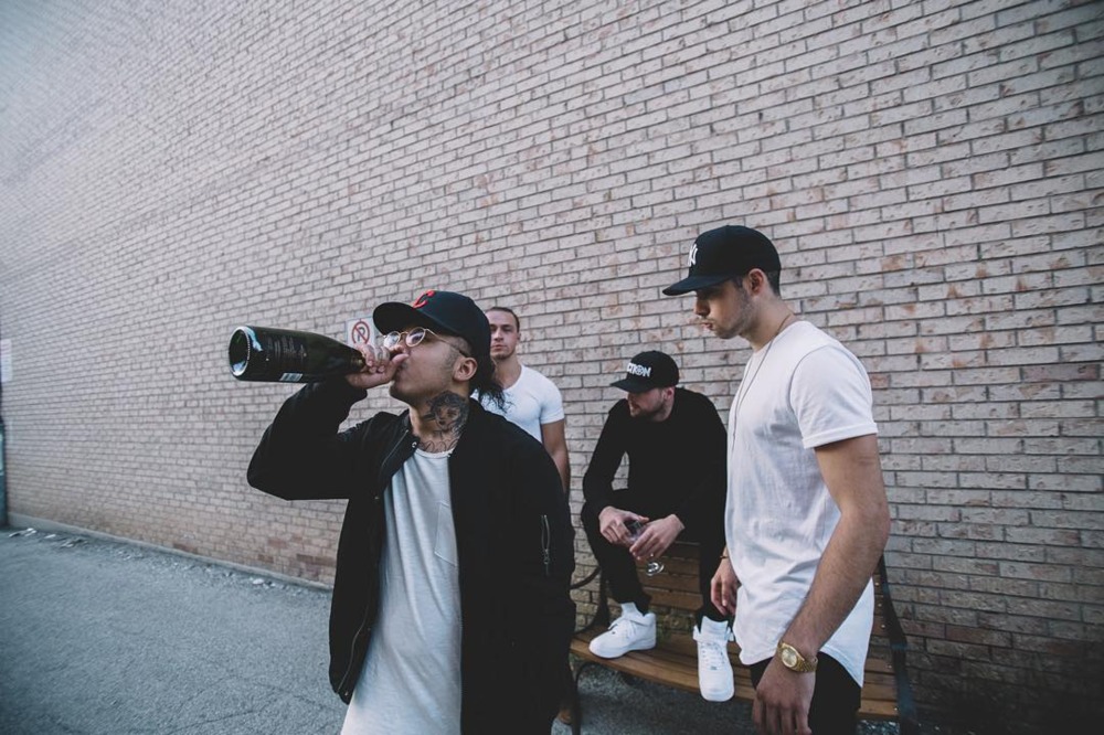 Pryde - Boys on the Road - Tekst piosenki, lyrics - teksciki.pl